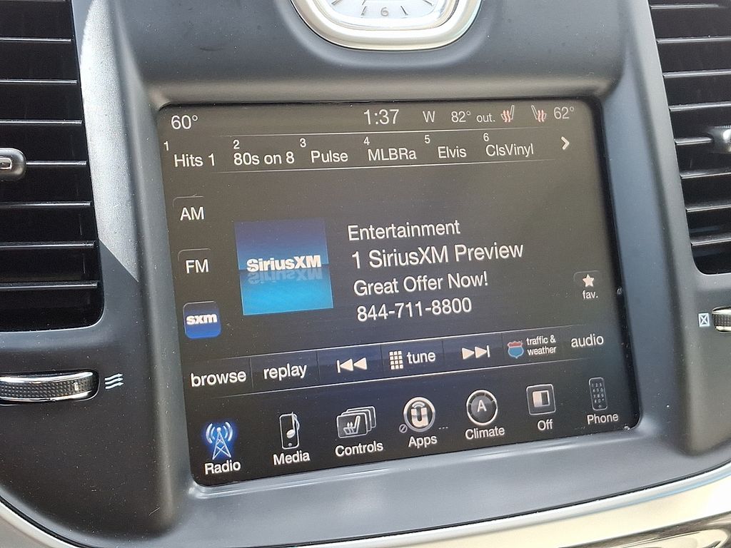 Thumbnail: 2016 Chrysler 300 - 18