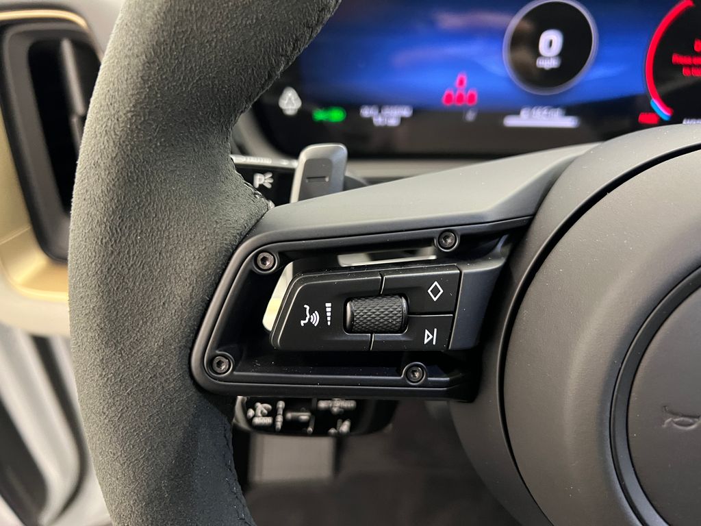 Thumbnail: 2026 Porsche Cayenne - 20