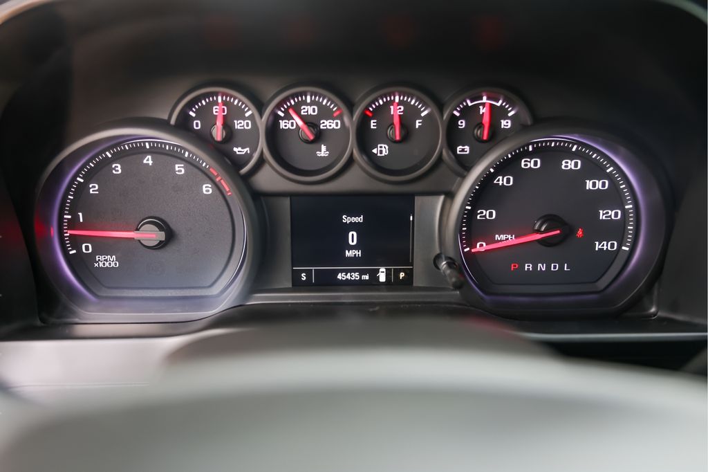 Used Car 2021 Chevrolet Silverado 1500  Custom For Sale Under $35,000 In Austin, Texas