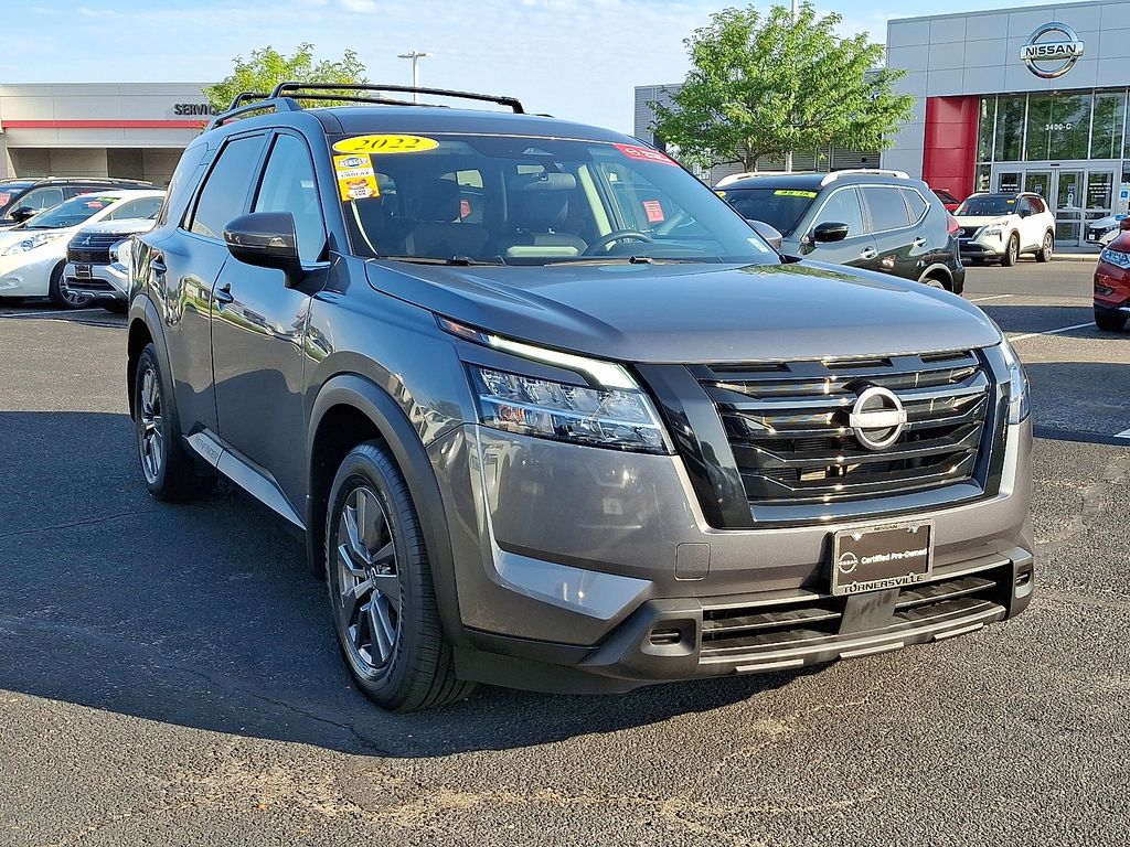 Thumbnail: 2022 Nissan Pathfinder - 3