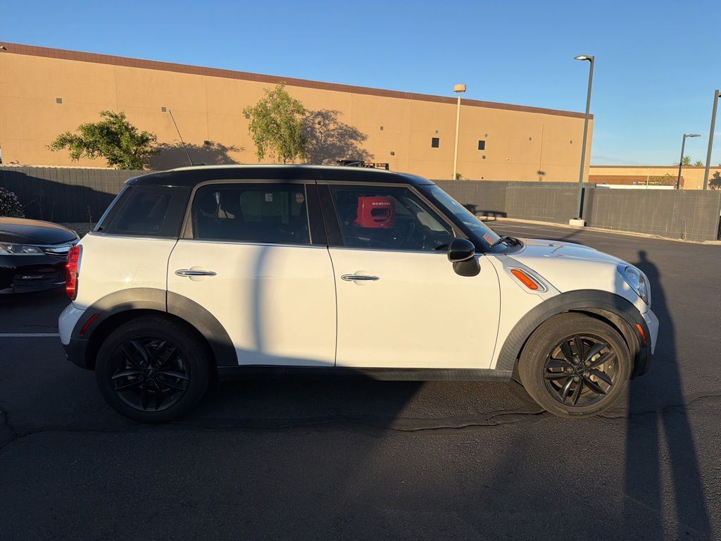 Thumbnail: 2014 MINI Cooper Countryman - 7