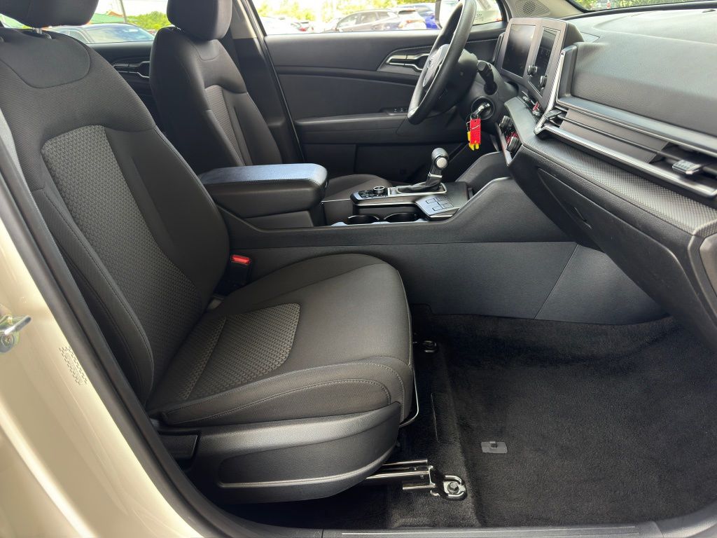 2024 Kia Sportage LX White at Martin Chrysler Dodge Jeep Ram