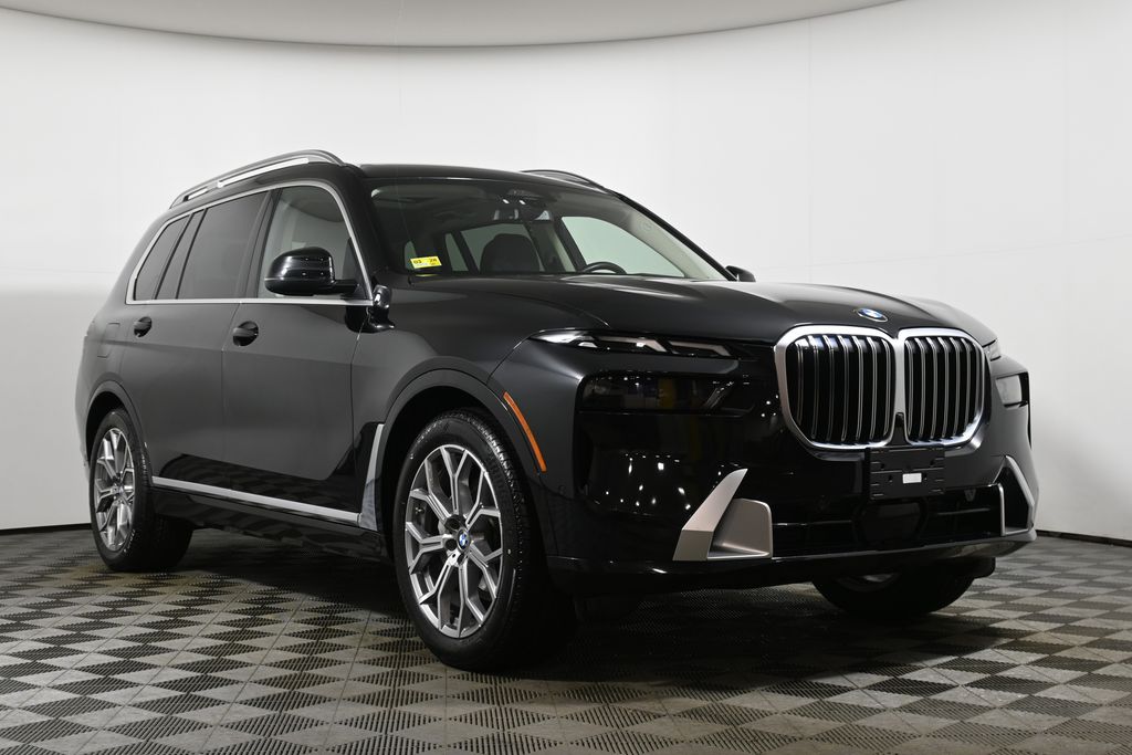 Thumbnail: 2024 BMW X7 - 9
