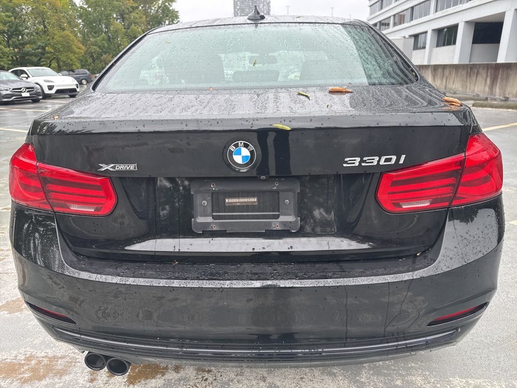 Thumbnail: 2018 BMW 3 Series - 5