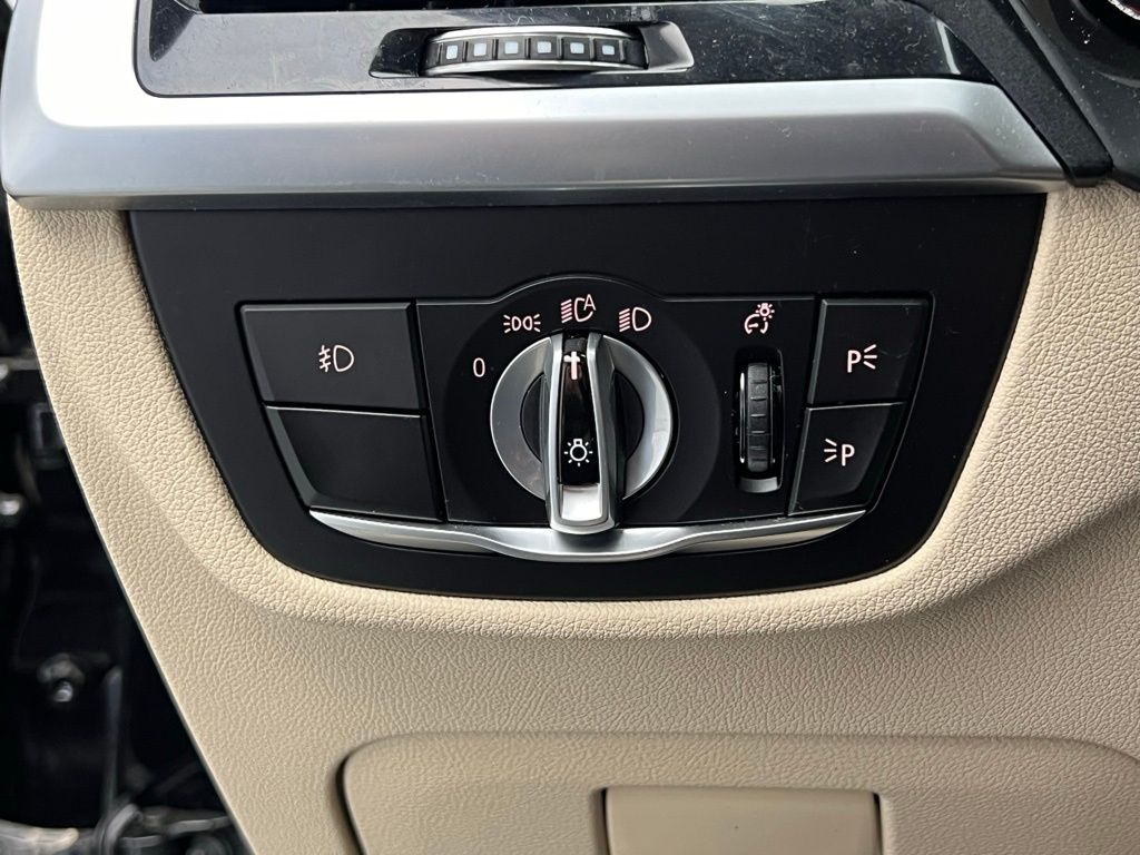 Thumbnail: 2021 BMW X3 - 20