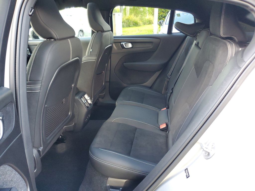 used 2023 Volvo C40 Recharge Pure Electric car, priced at $24,695