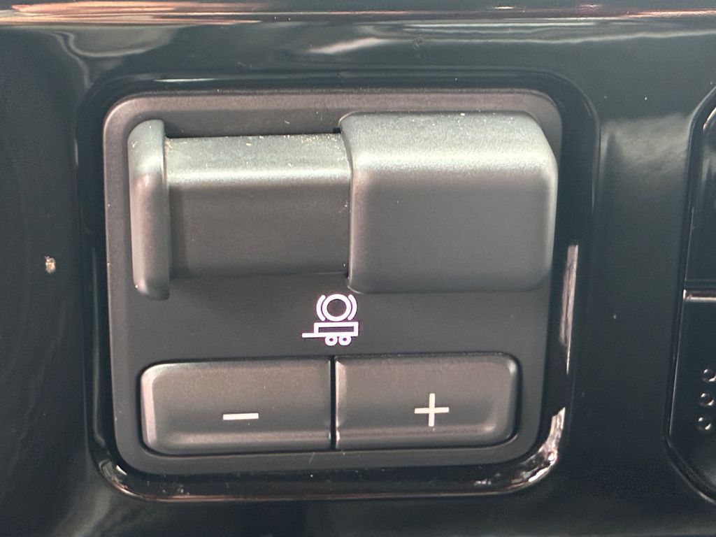 Used Car 2025 Gmc Sierra 1500  Slt For Sale Under $40,000 In Austin, Texas