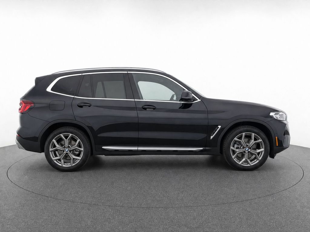 Thumbnail: 2022 BMW X3 - 29