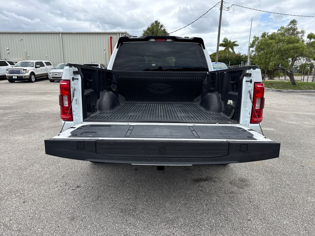 2023 Oxford White Ford F-150 XLT RWD Truck