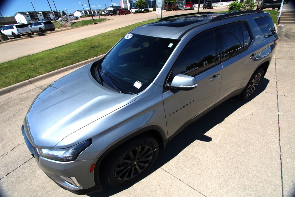 Used 2023 Chevrolet Traverse SUV