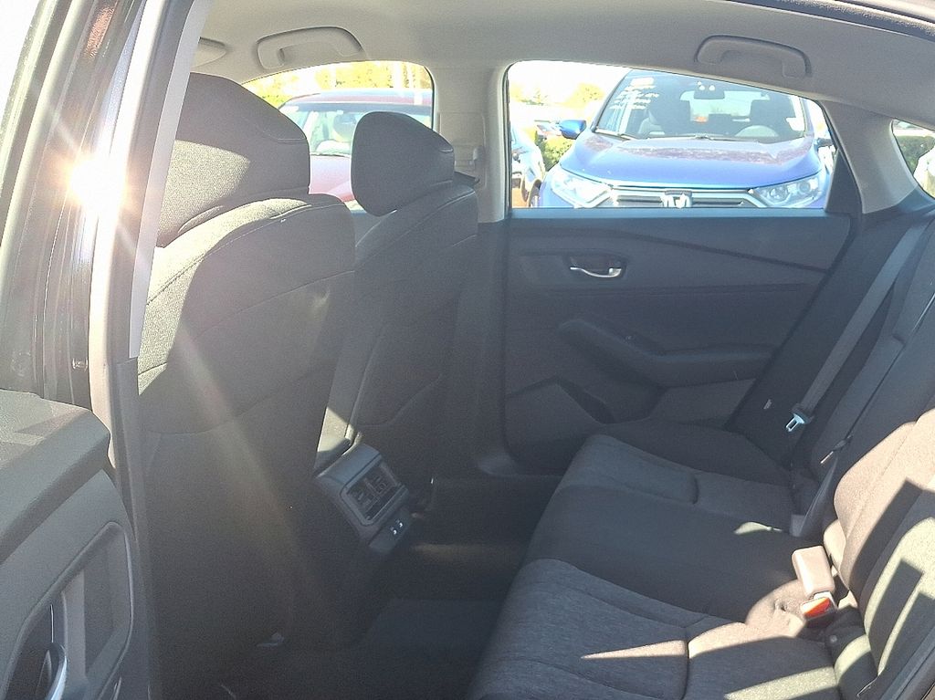 2025 Honda Accord LX 6