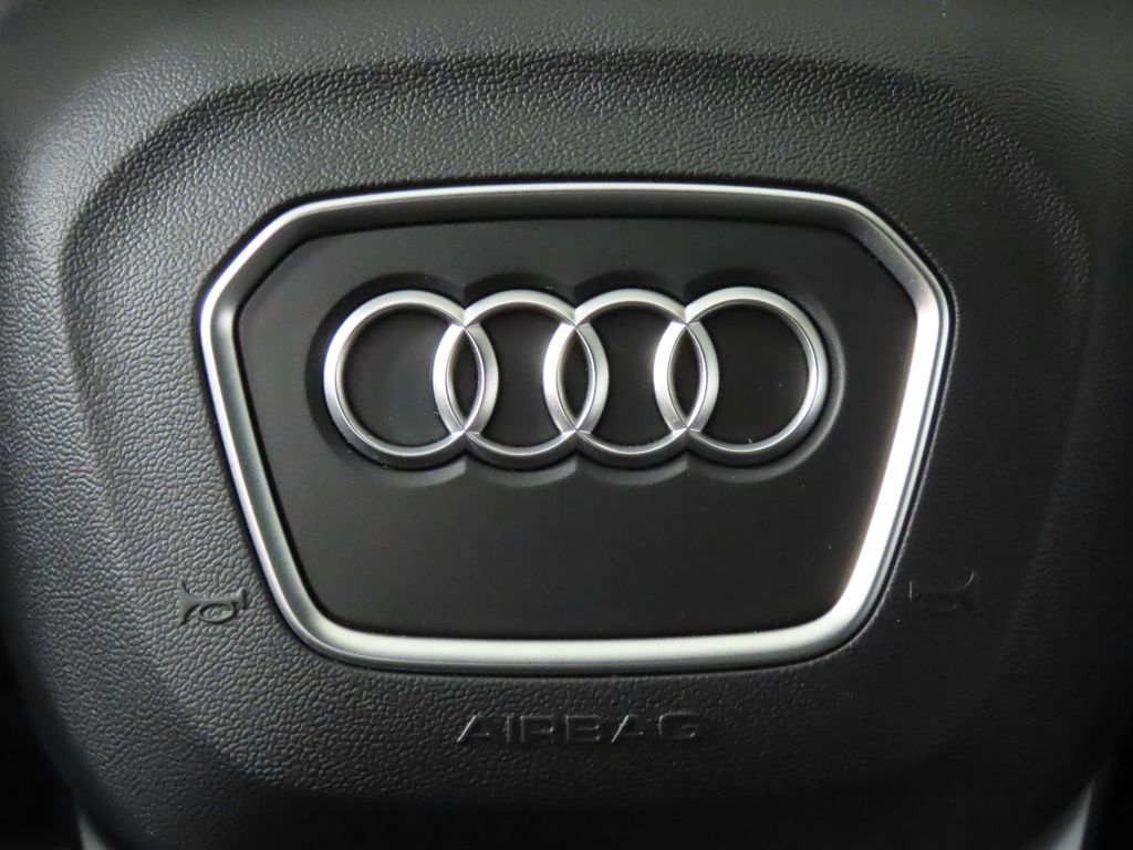 Thumbnail: 2025 Audi Q5 - 18