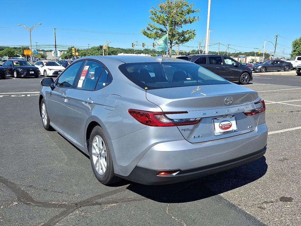 Thumbnail: 2025 Toyota Camry - 4