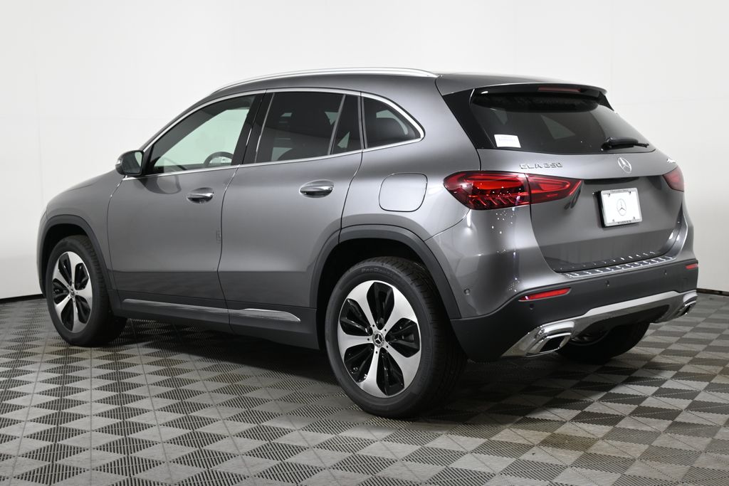 Thumbnail: 2026 Mercedes-Benz GLA - 5