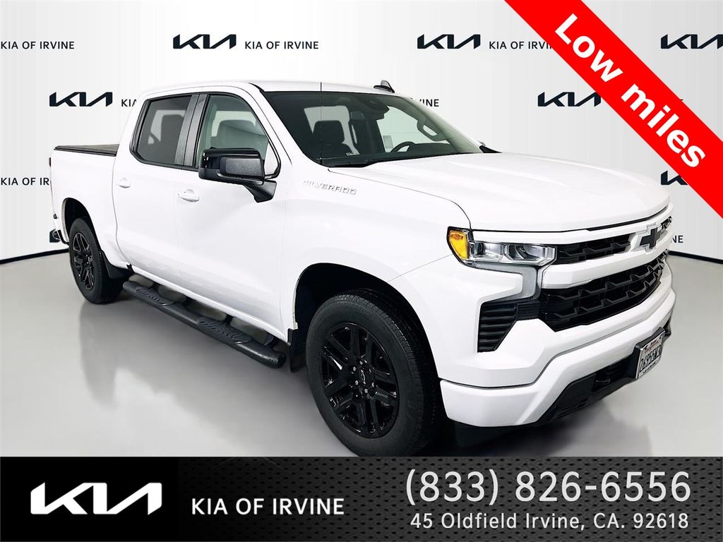 2023 Chevrolet Silverado 1500 RST Crew Cab RWD