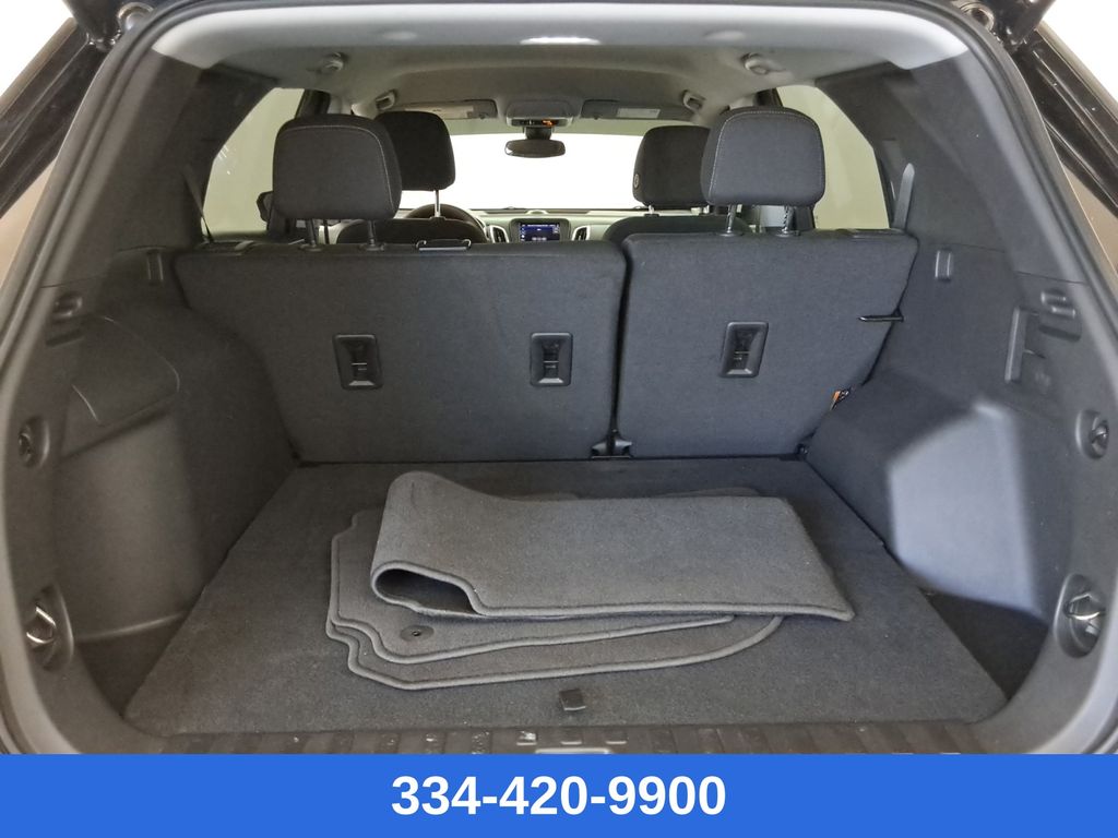 used 2023 Chevrolet Equinox car, priced at $15,867