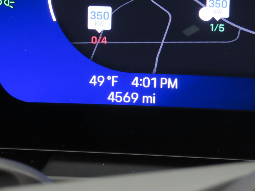 Thumbnail: 2025 Porsche Macan - 18