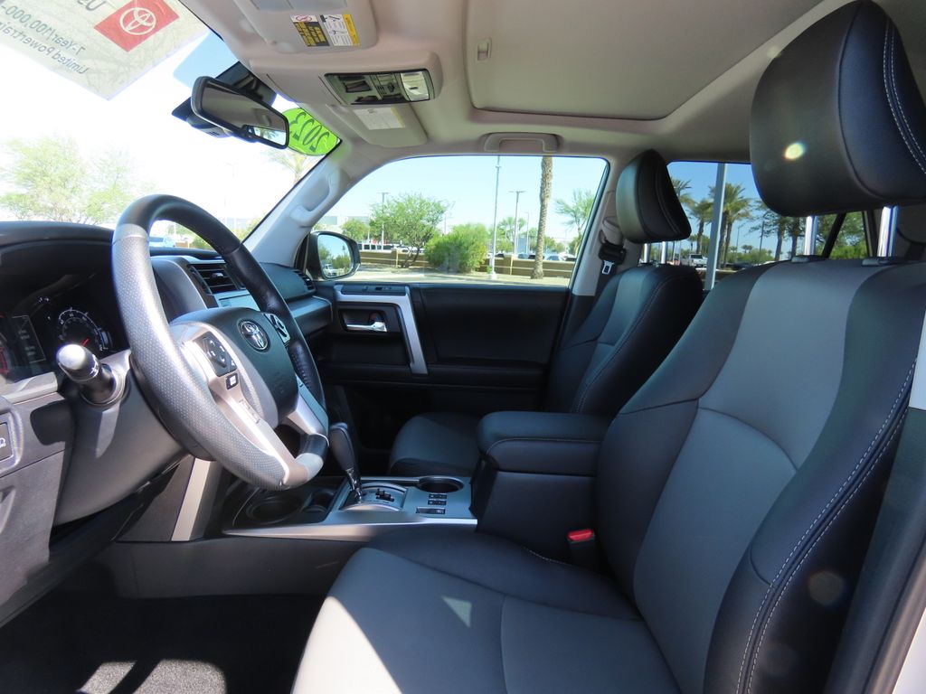 2023 Toyota 4Runner SR5 18