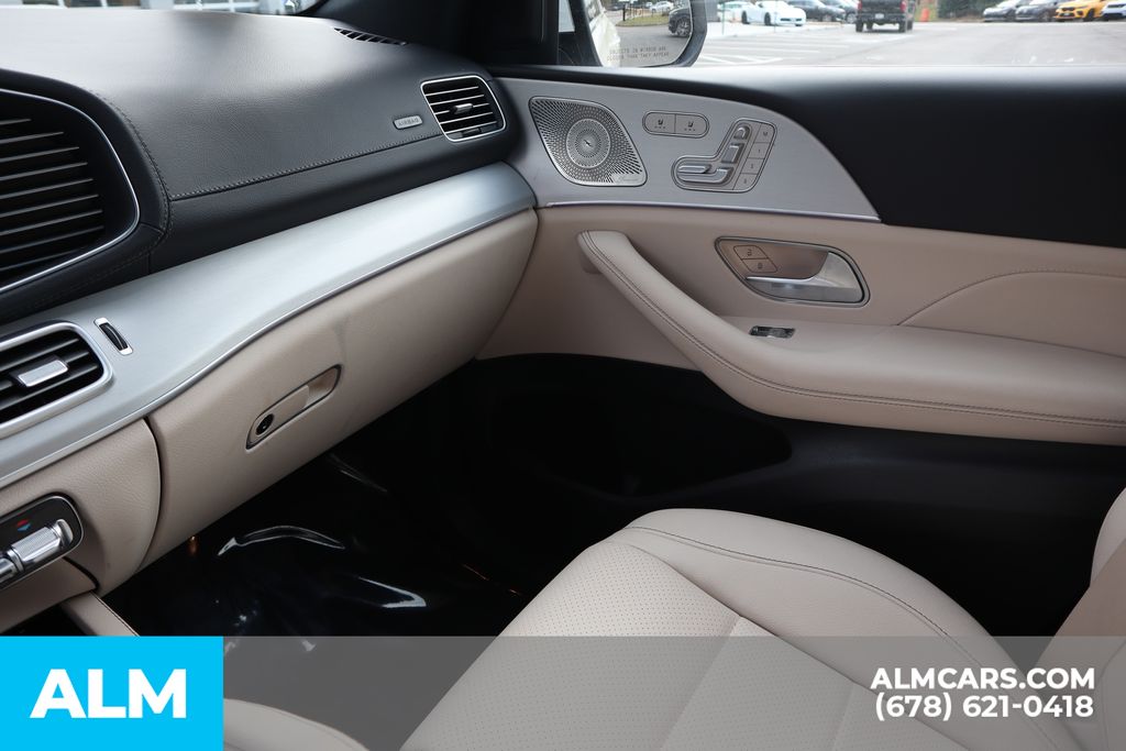 Used 2025 White Mercedes-Benz GLS 450 image 45