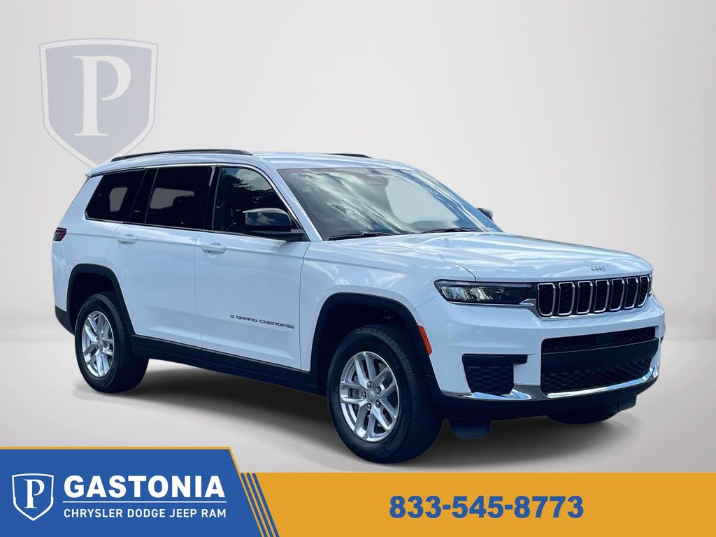 Bright White Clearcoat 2026 Jeep Grand Cherokee L SUV / Crossover Four-Wheel Drive 8-Speed Automatic