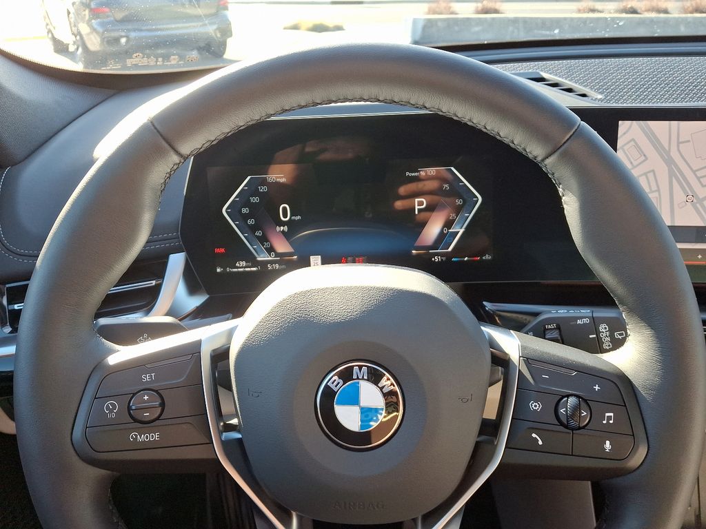 2025 BMW X1 xDrive28i 9