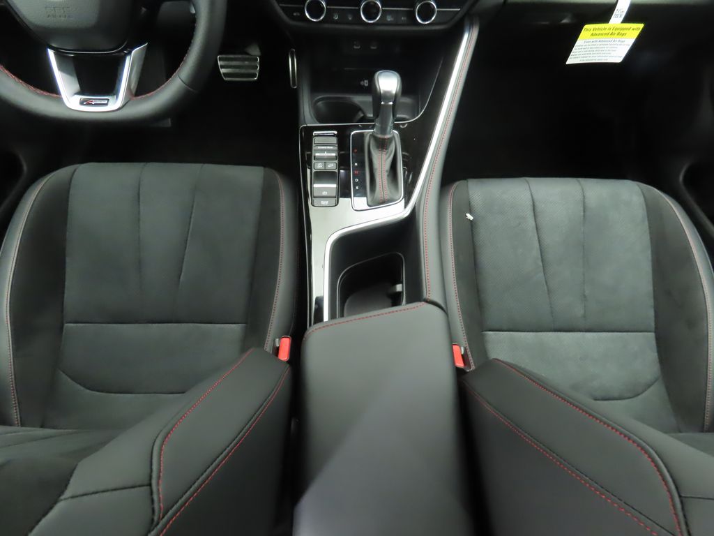 2025 Acura ADX A-SPEC 17