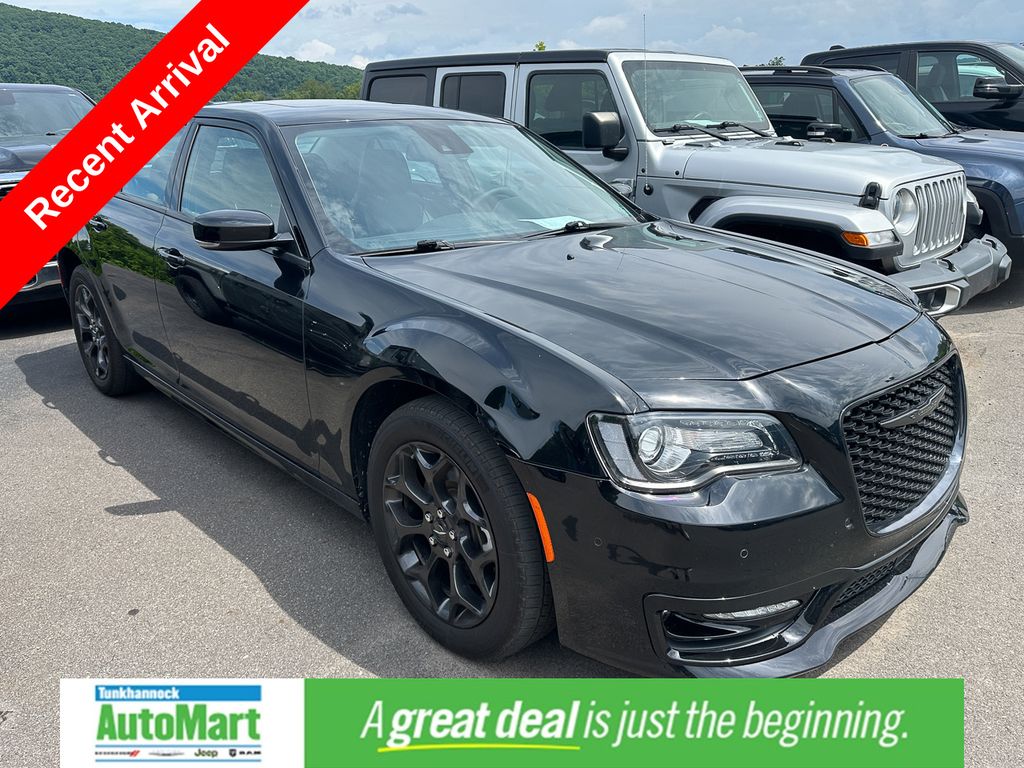 2023 Chrysler 300
