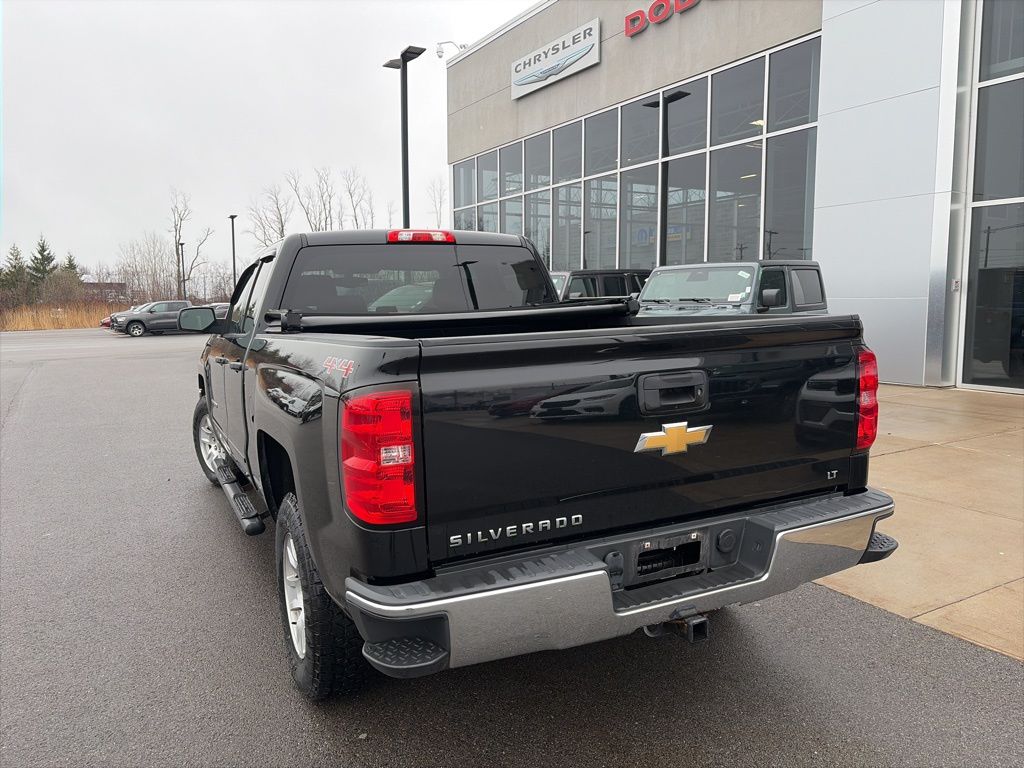 Used 2017 Black Chevrolet LT image 3