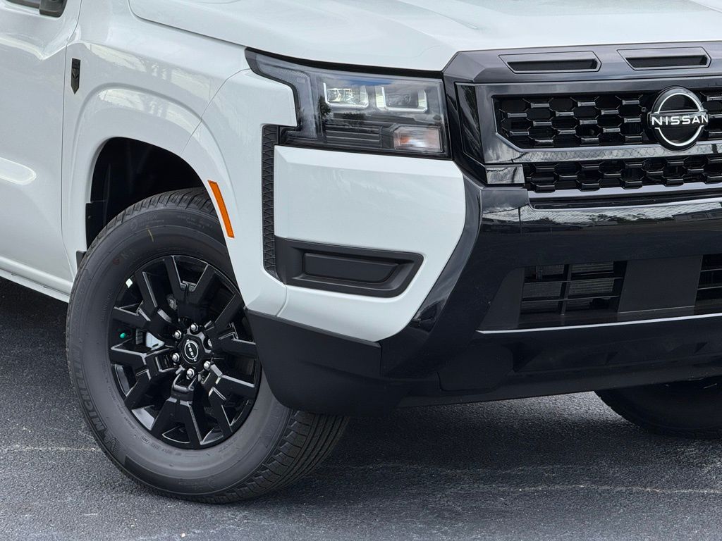 2026 Nissan Frontier SV - Photo 6