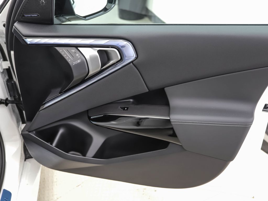 Thumbnail: 2026 BMW X3 - 28