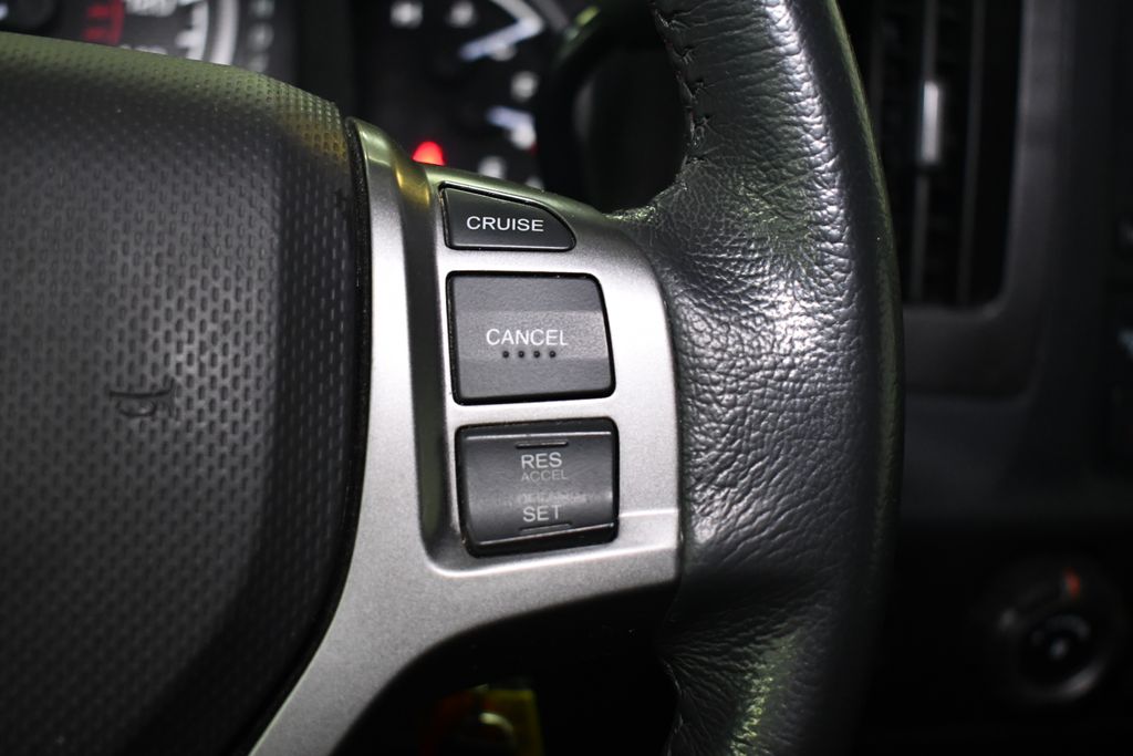 Thumbnail: 2013 Honda Ridgeline - 19