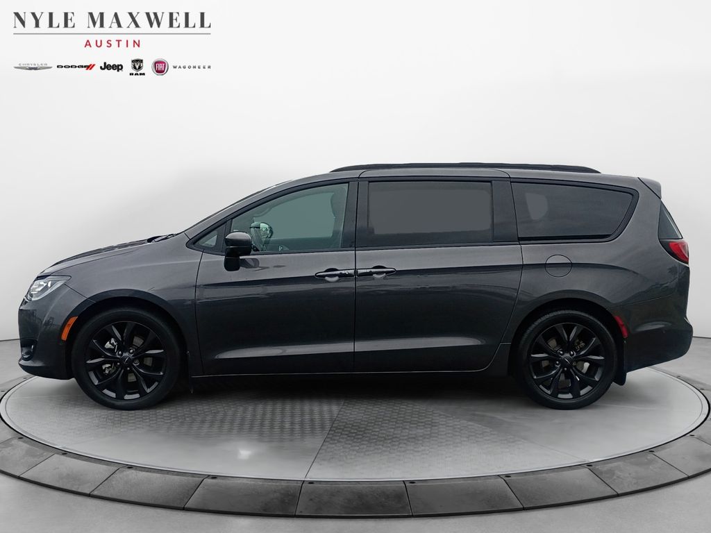 Used Car 2019 Chrysler Pacifica  Touring Plus For Sale Under $20,000 In Austin, Texas