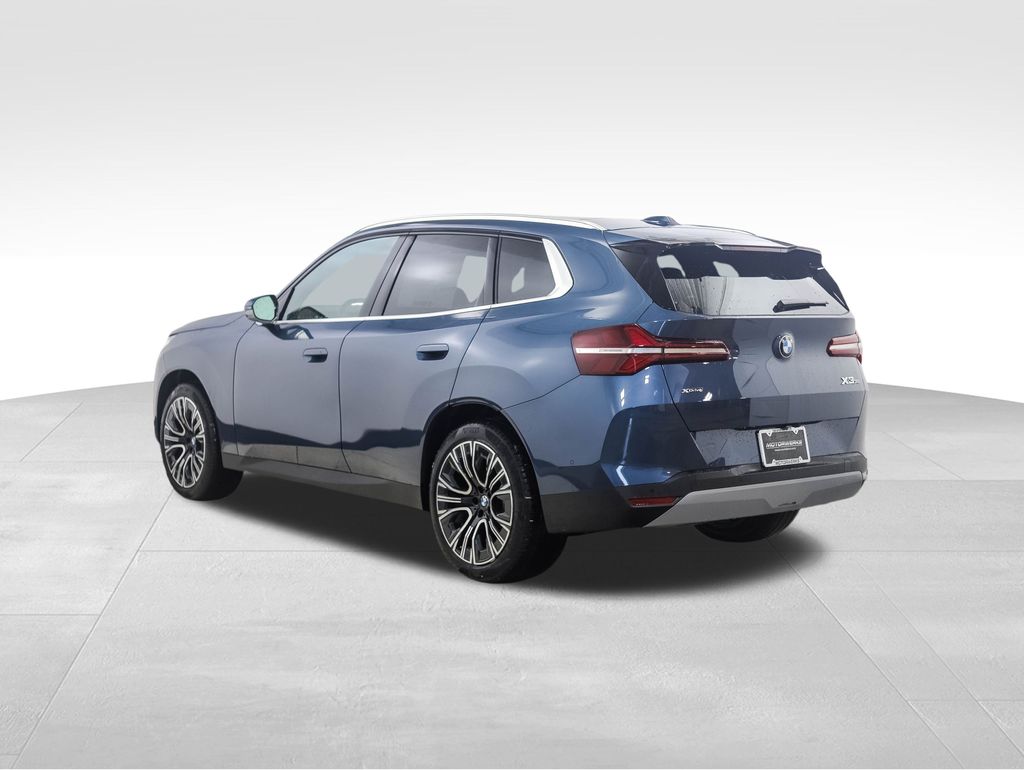 Thumbnail: 2026 BMW X3 - 3