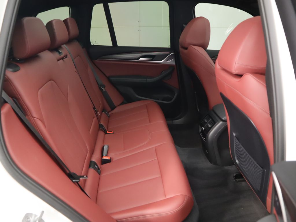 Thumbnail: 2024 BMW X3 - 23