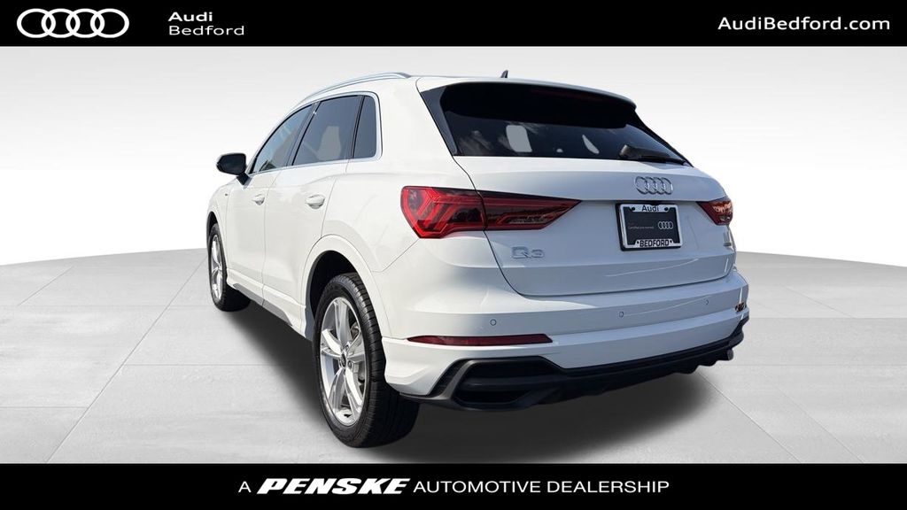 Thumbnail: 2024 Audi Q3 - 6