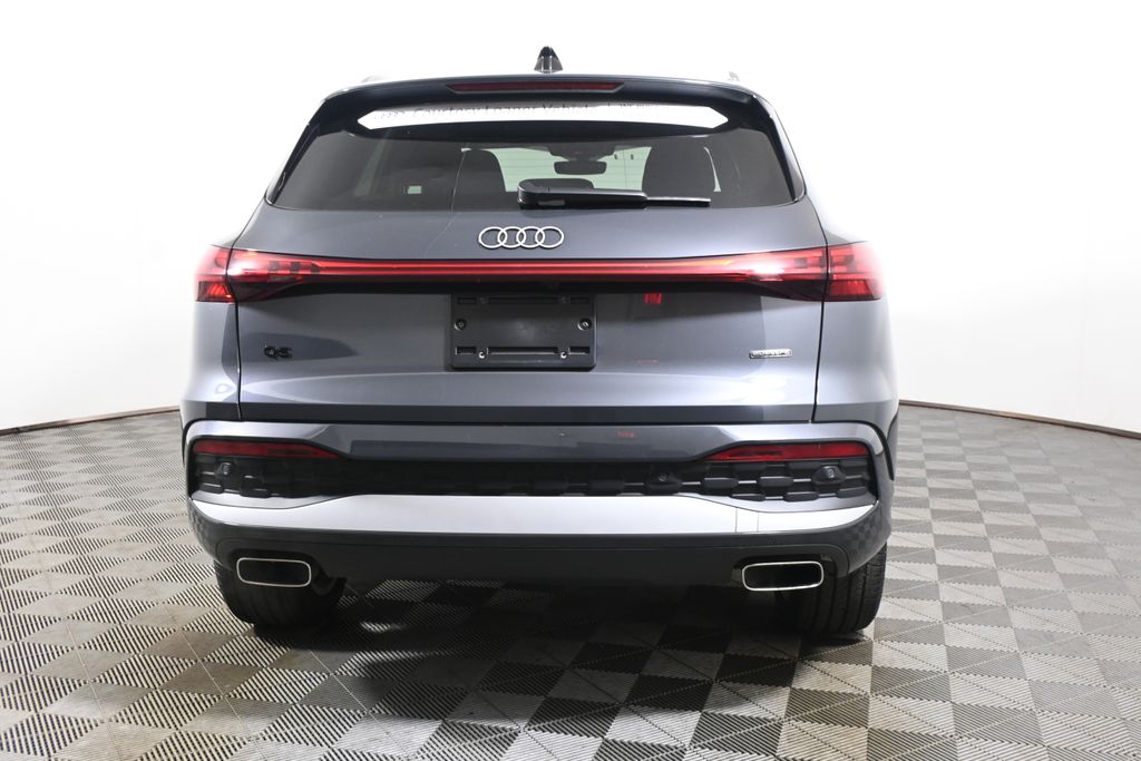 Thumbnail: 2025 Audi Q5 - 6