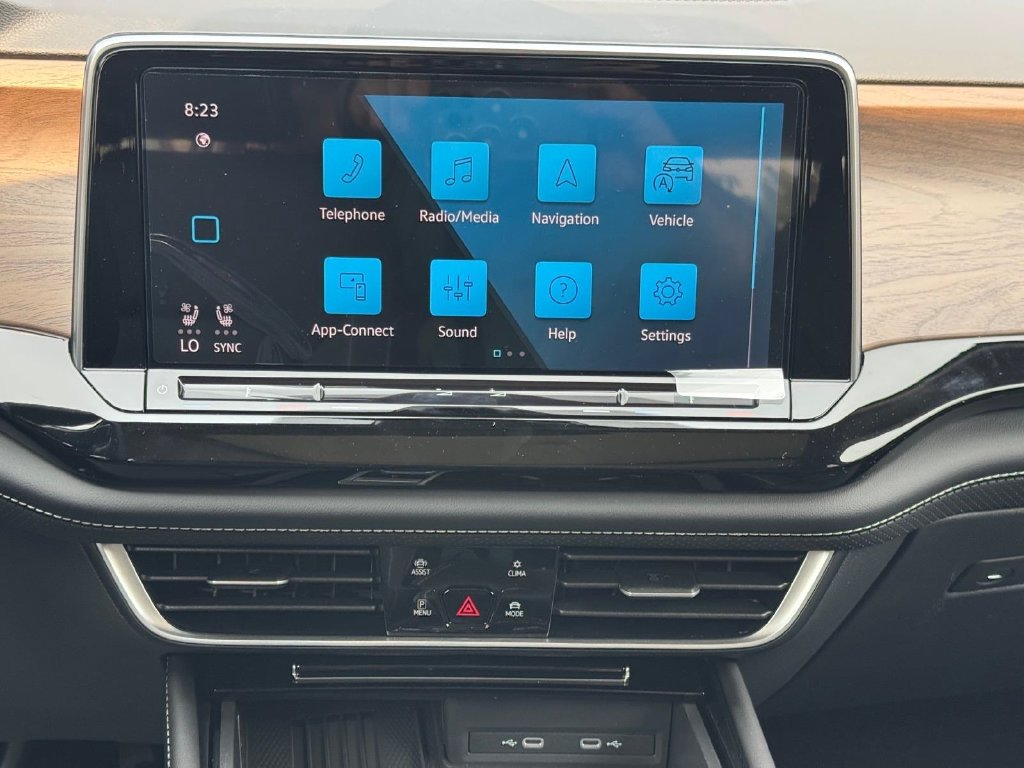 New 2026 Pure Gray Volkswagen SE w/Technology image 14