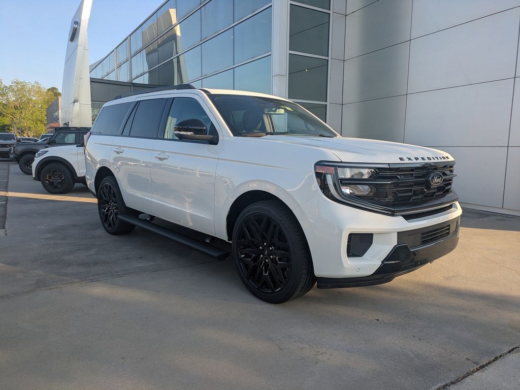 2026 Ford Expedition Platinum