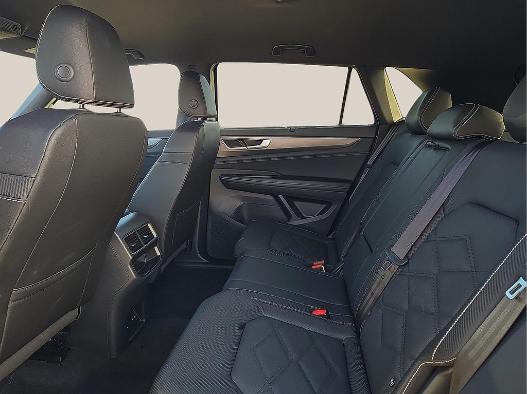 Used 2025 Volkswagen Atlas Cross Sport For Sale in Farmington, AR