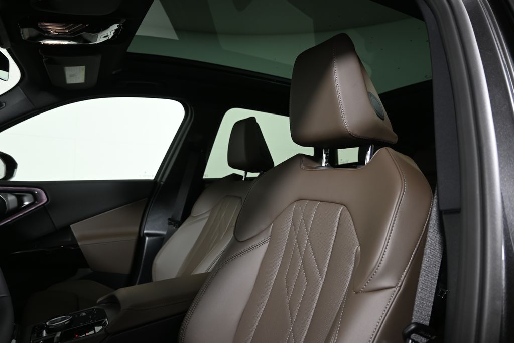 Thumbnail: 2026 BMW X3 - 16