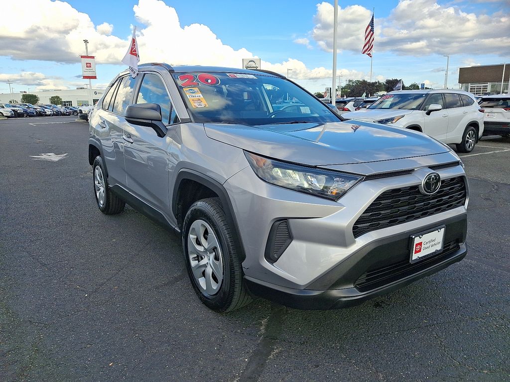 Thumbnail: 2020 Toyota RAV4 - 3