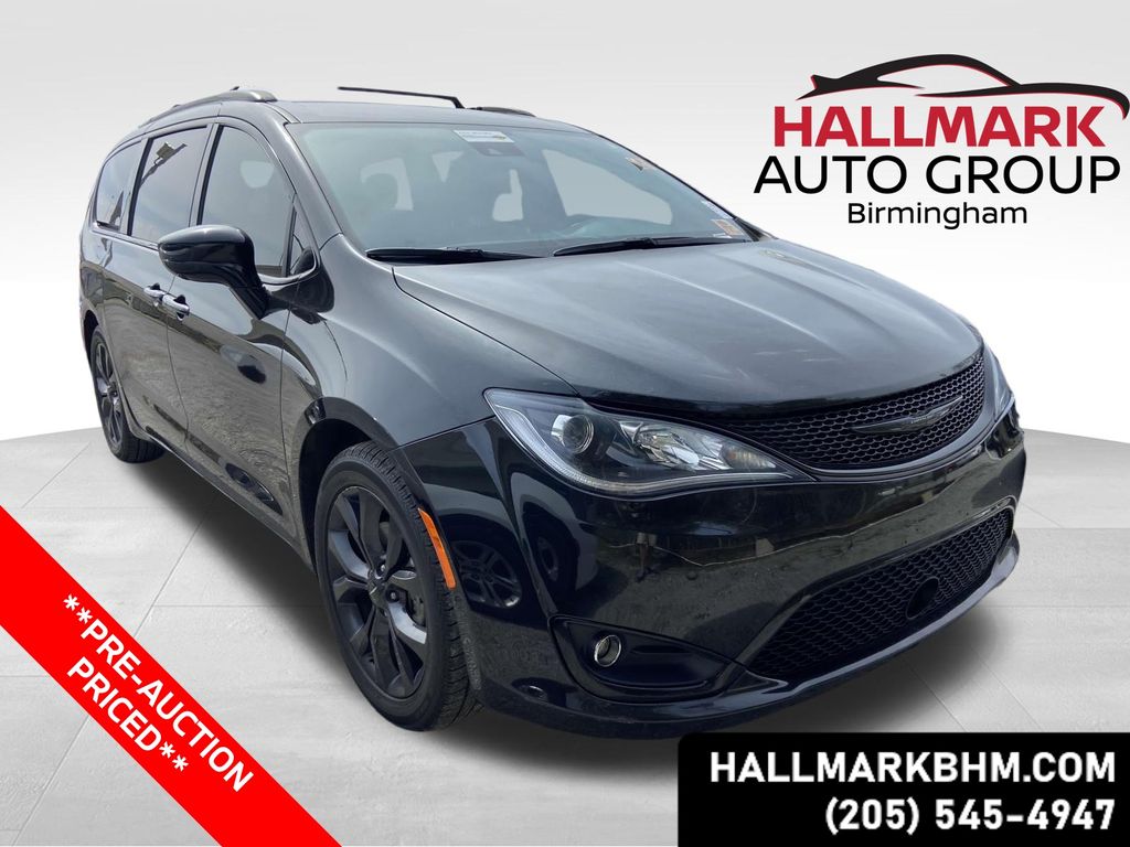 2020 Chrysler Pacifica Touring L