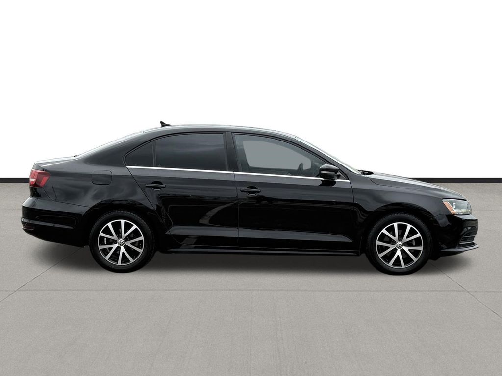 2017 Volkswagen Jetta 1.4T SE Black at Autostrade