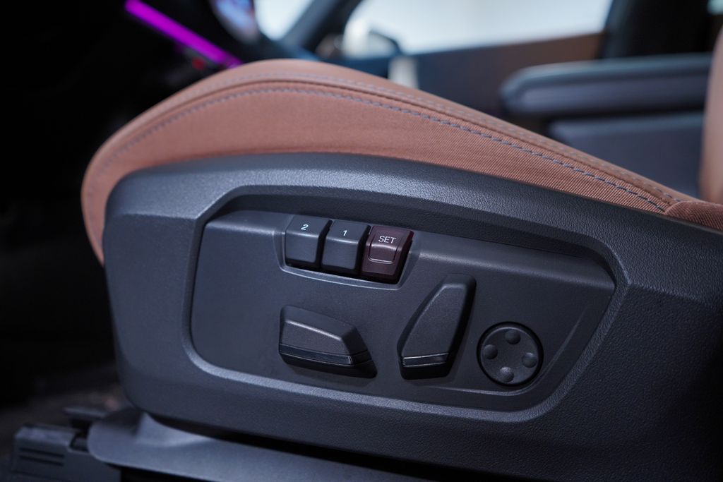 Thumbnail: 2025 MINI Cooper Countryman - 18