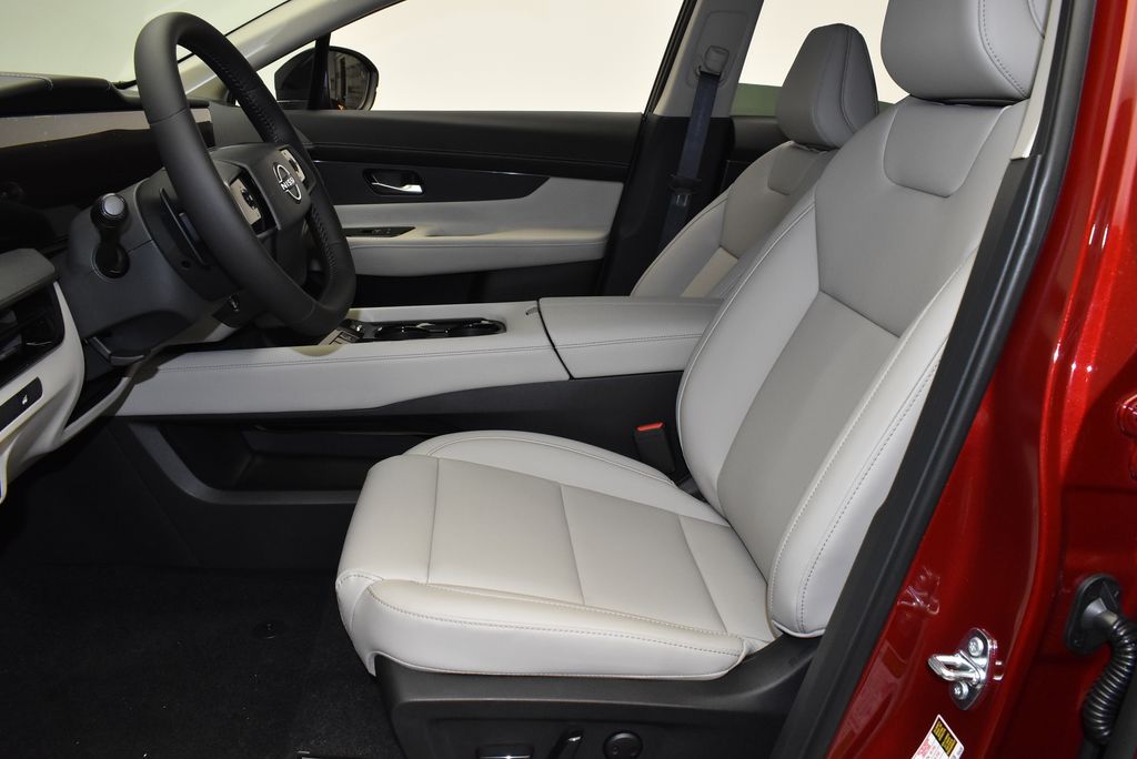 2025 Nissan Murano SV 12