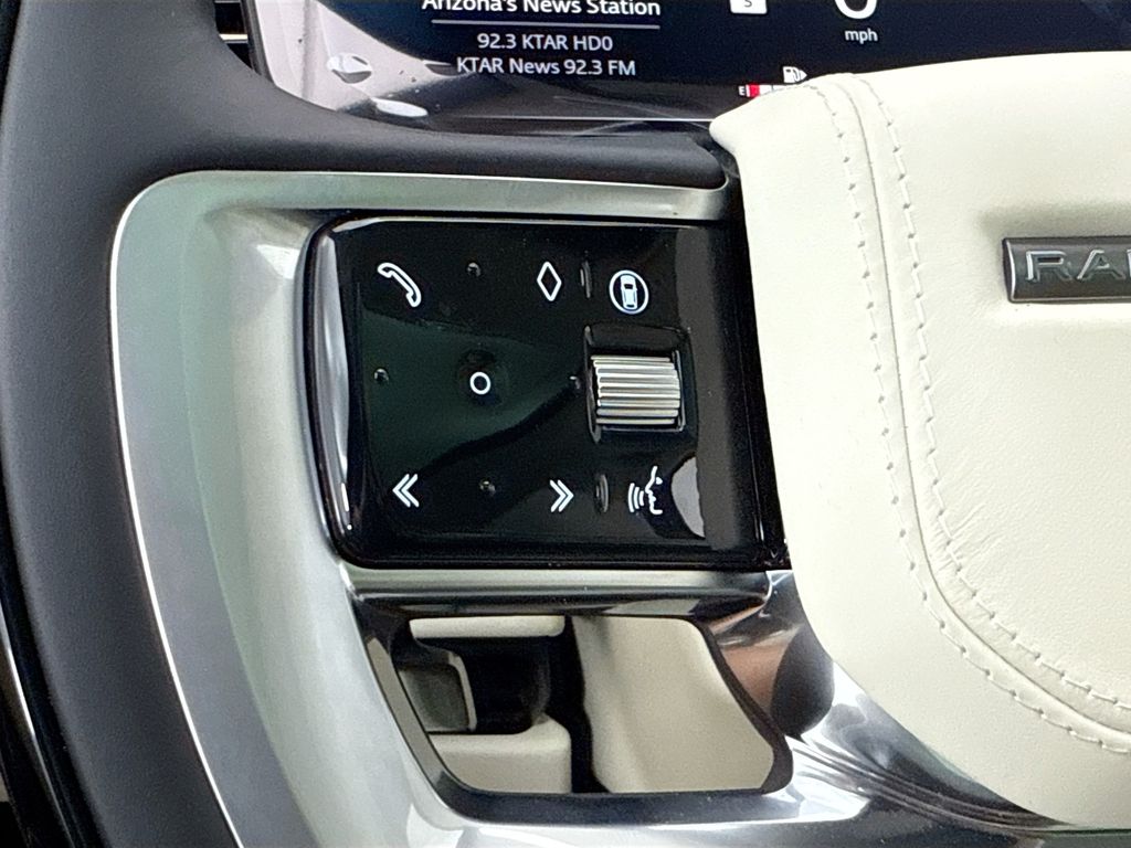 Thumbnail: 2026 Land Rover Range Rover - 12