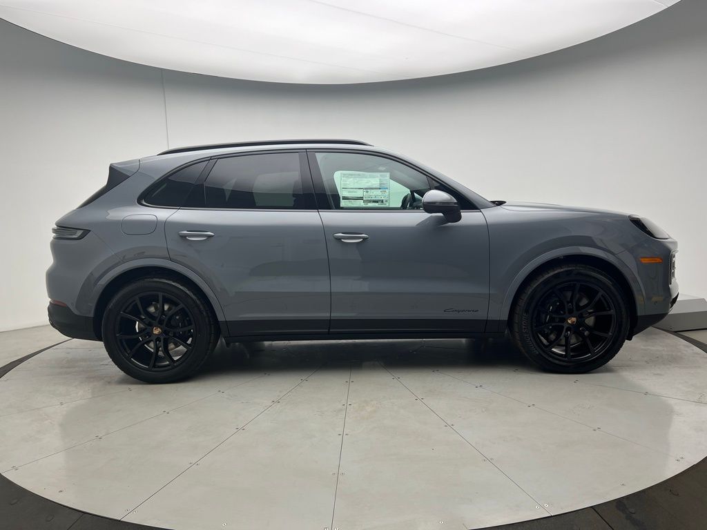 Thumbnail: 2026 Porsche Cayenne - 24