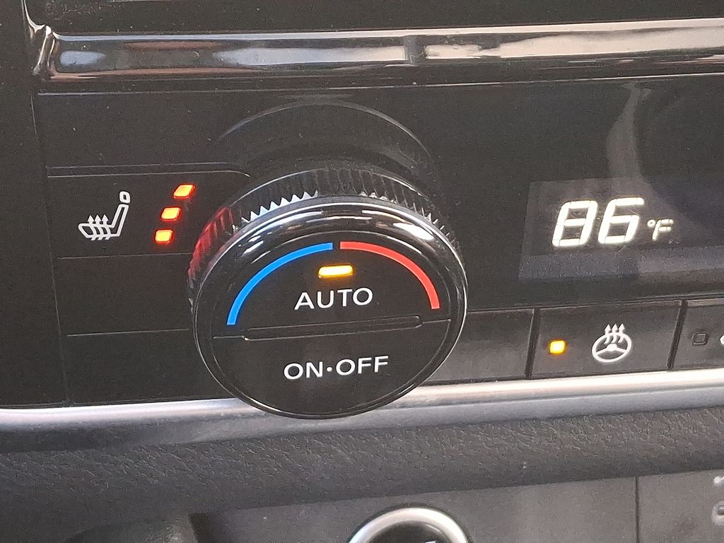 Thumbnail: 2021 Nissan Rogue - 27