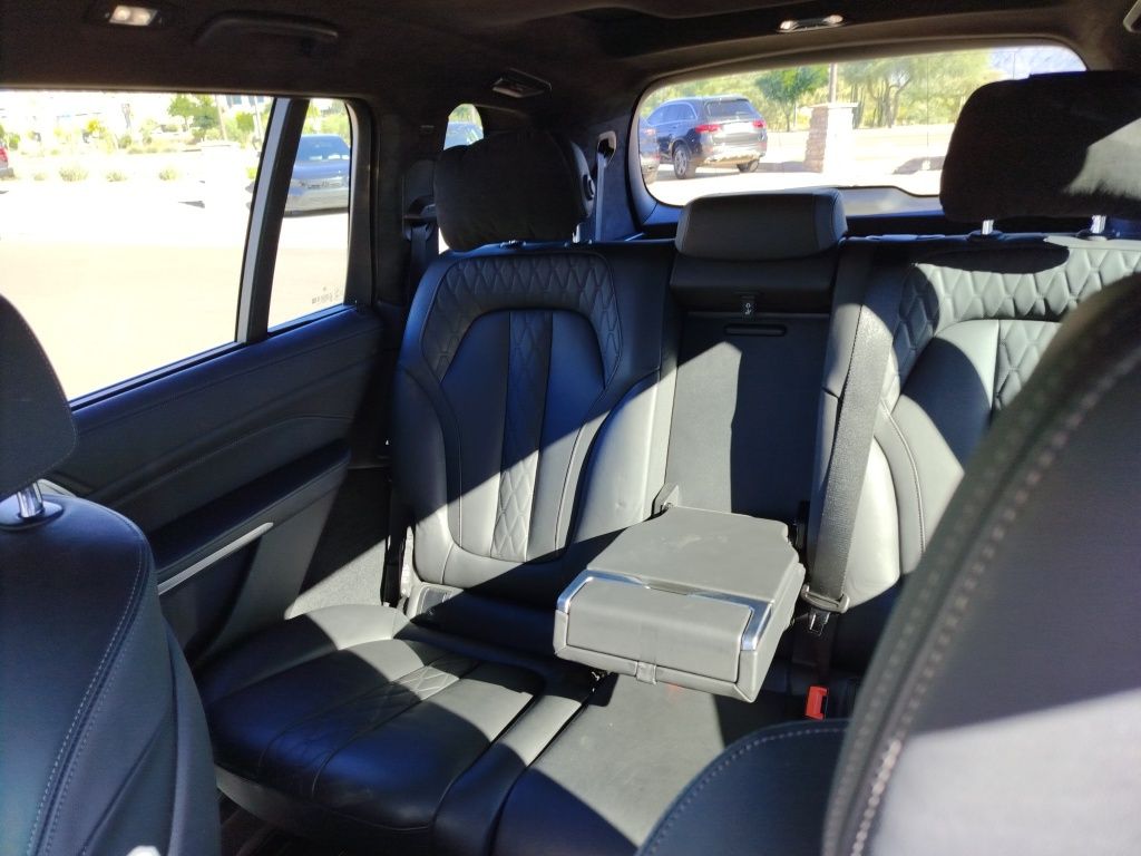 Thumbnail: 2020 BMW X7 - 7