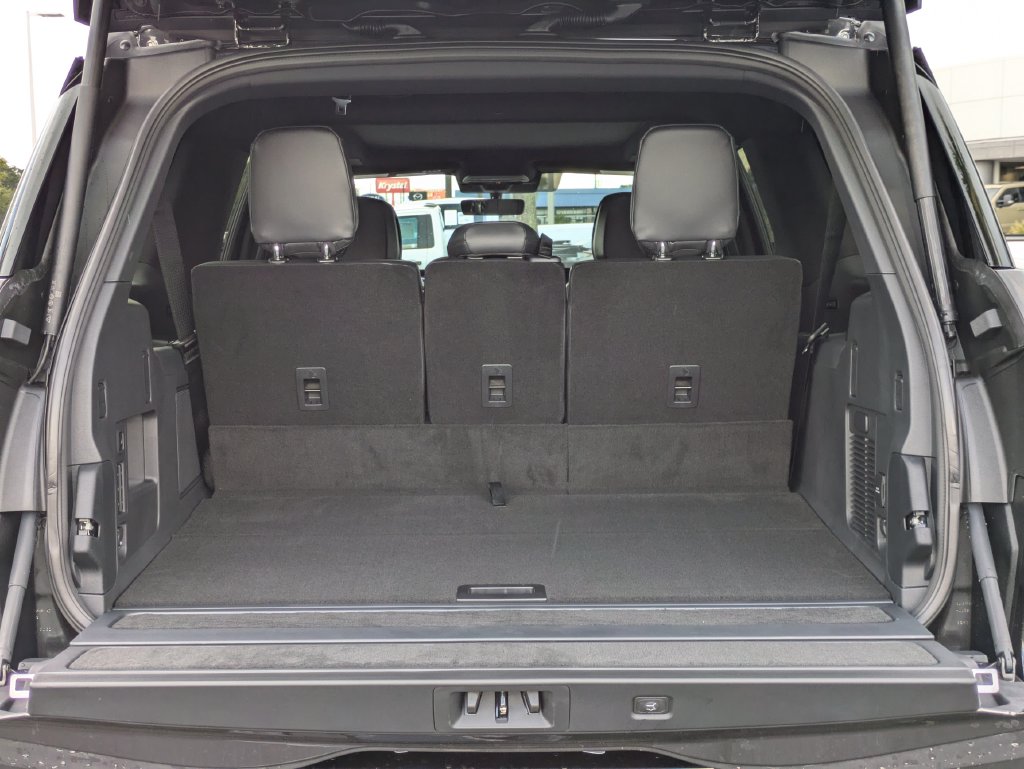 2027 Lincoln Navigator Reserve L